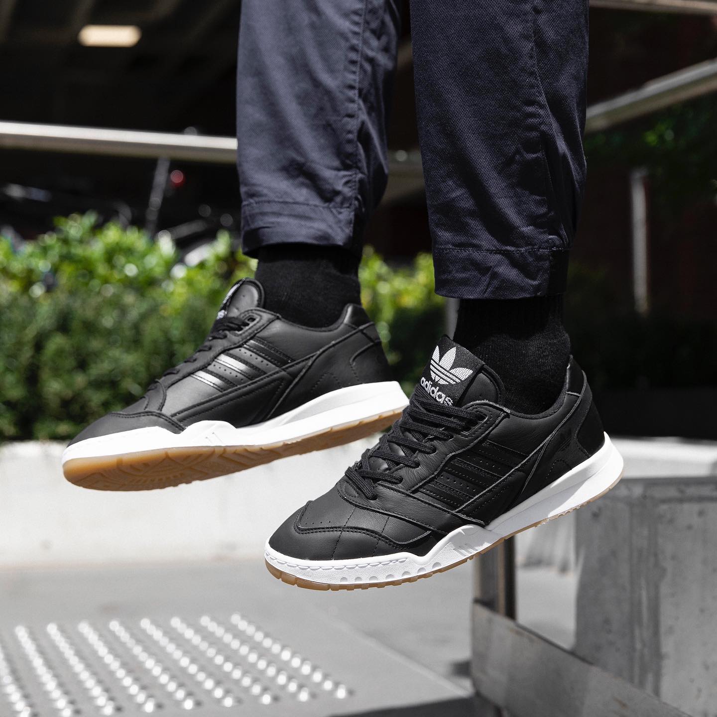 A.R. TRAINER SHOES - Image 11
