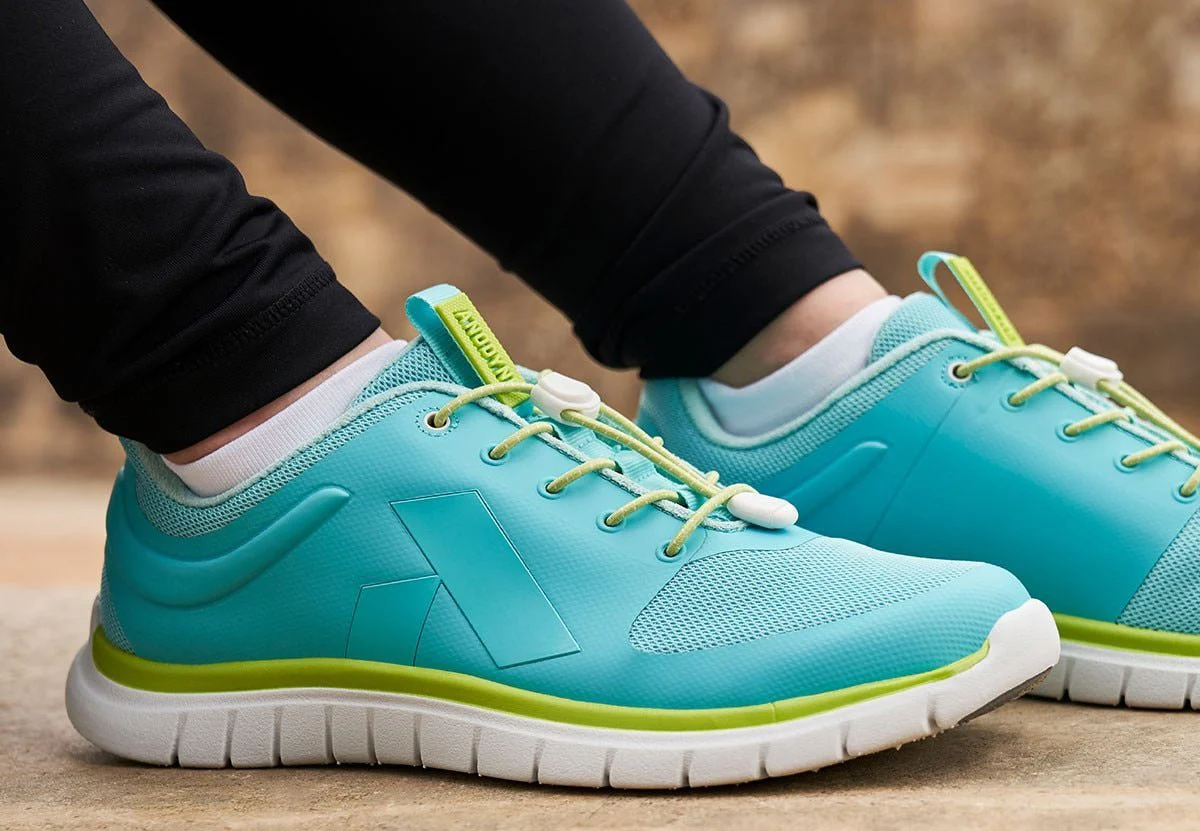 ANODYNE Women's Sport Runner - Image 5