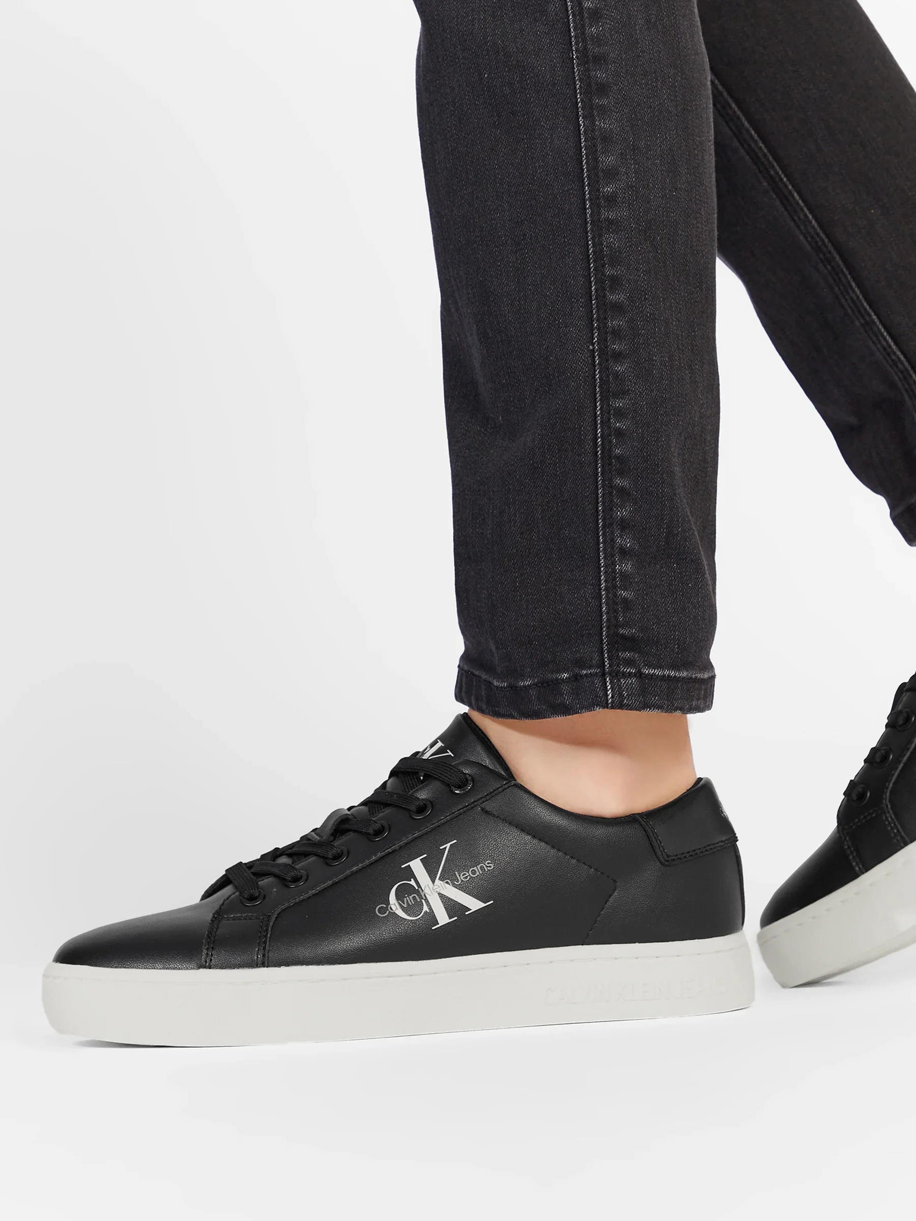 CALVIN KLEIN Classic Cupsole Laceup Low Lth - Image 6