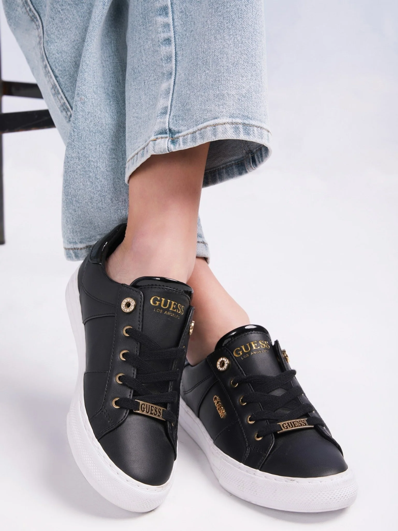 Look At Faux Leather Low-Top Sneakers - Image 5