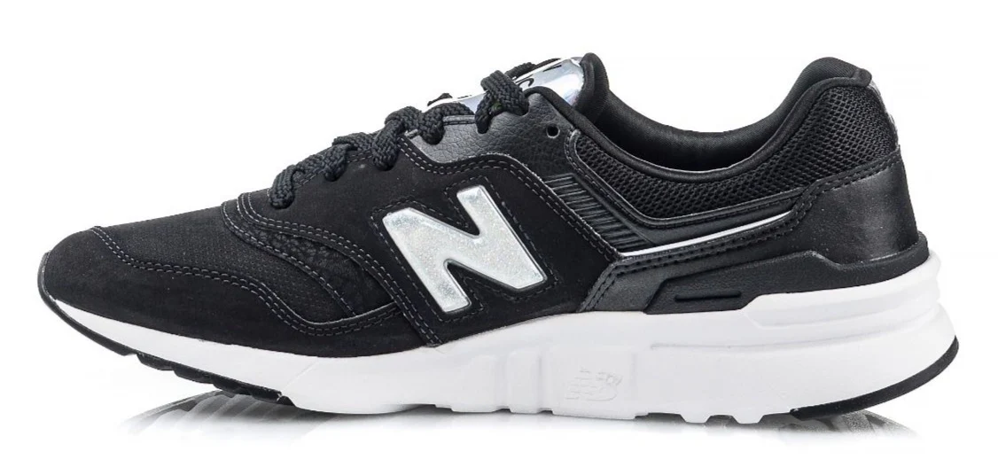 New Balance shoes - Image 3