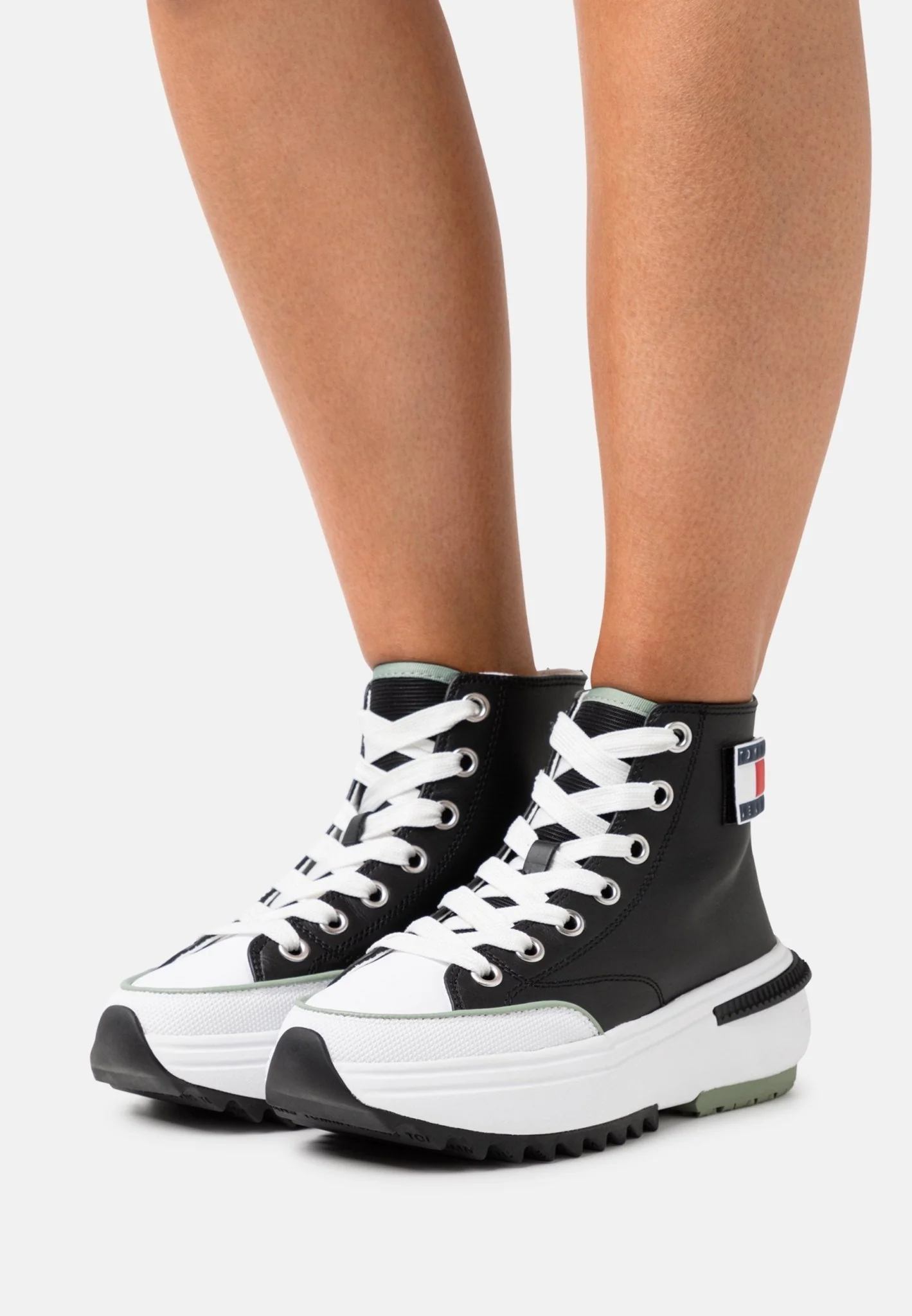 TOMMY HILFIGER CLEAT MID RUN W - Image 5