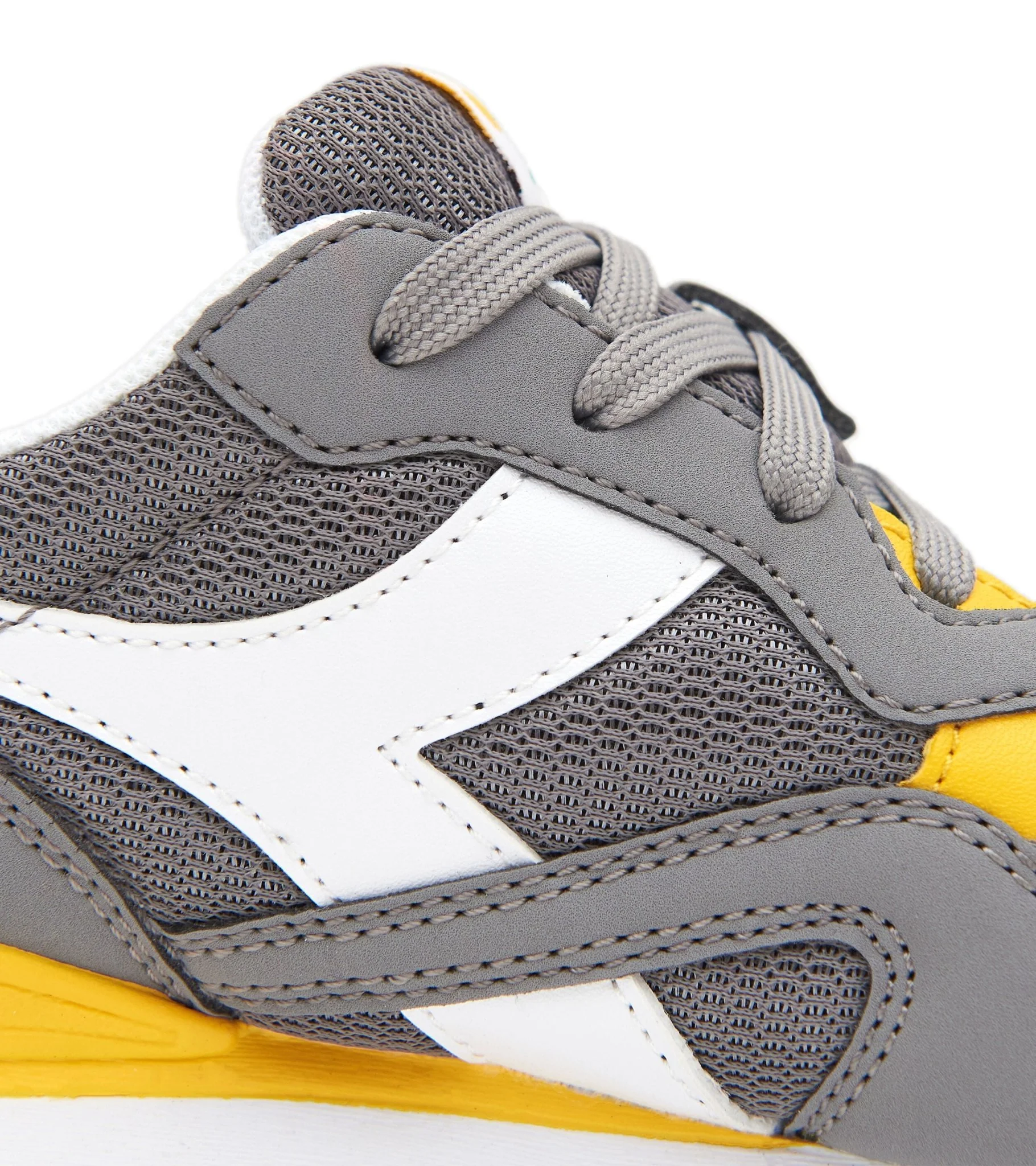Diadora Sports Shoe N.92 PS - Image 3
