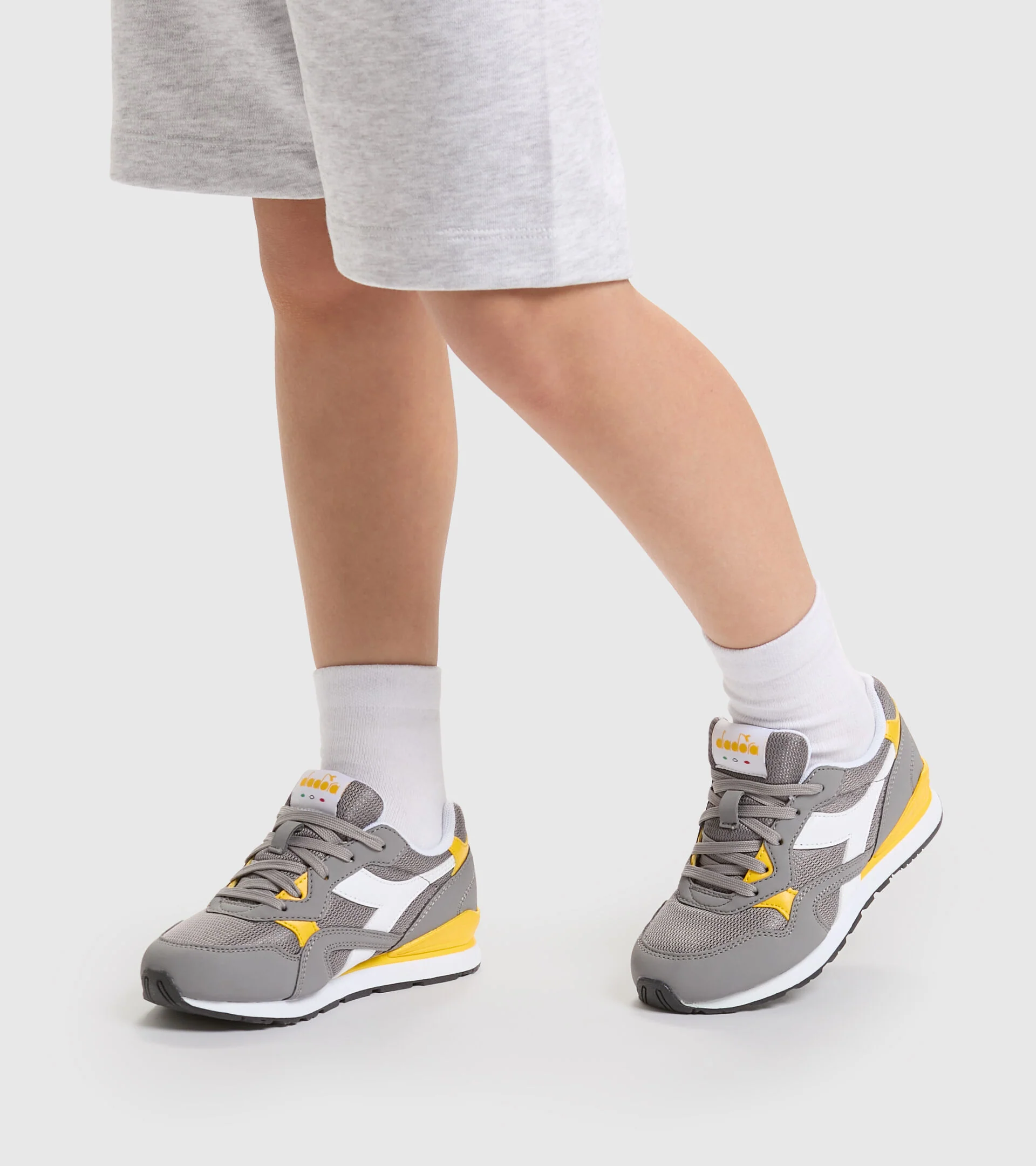 Diadora Sports Shoe N.92 PS - Image 6