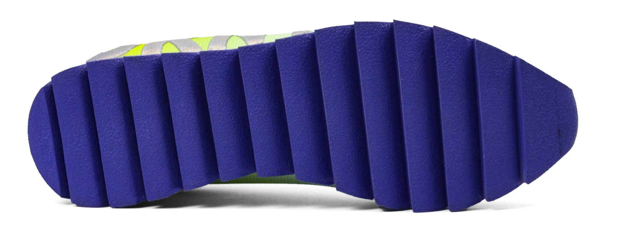 DKNY AZER-SLIP ON RUNNER - Image 4