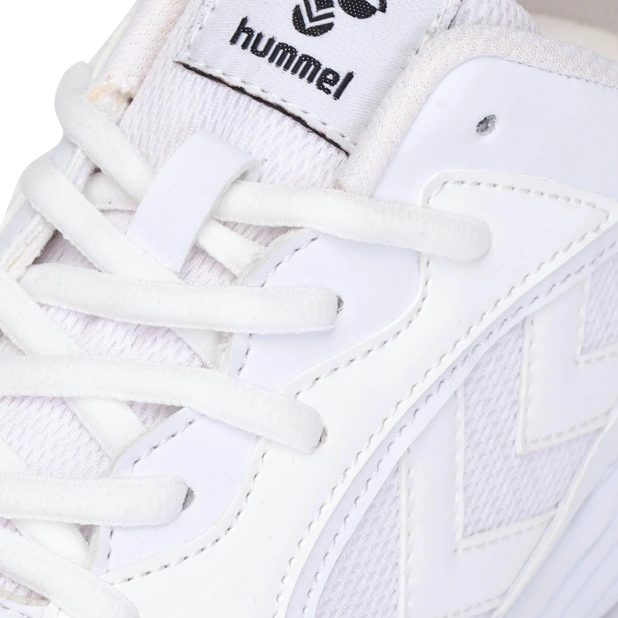 Hummel Shoes Trinity Runne - Image 6