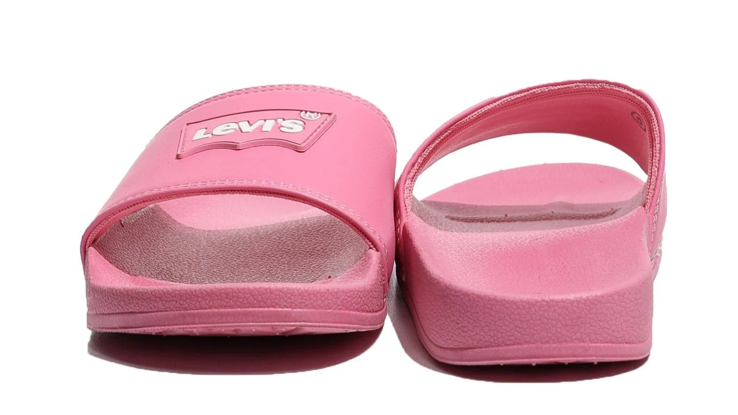 Levi's® June Batwing Patch Sliders - Image 4