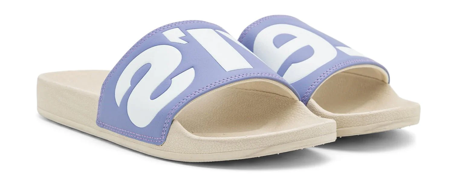 Levi's® Slippers June LS - Image 2