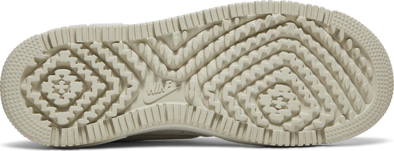Nike Air Force 1 Luxe - Image 5