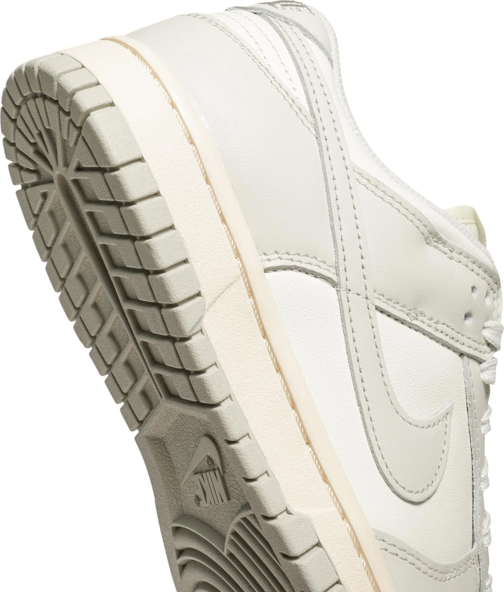 Nike Dunk Low Light Bone - Image 5