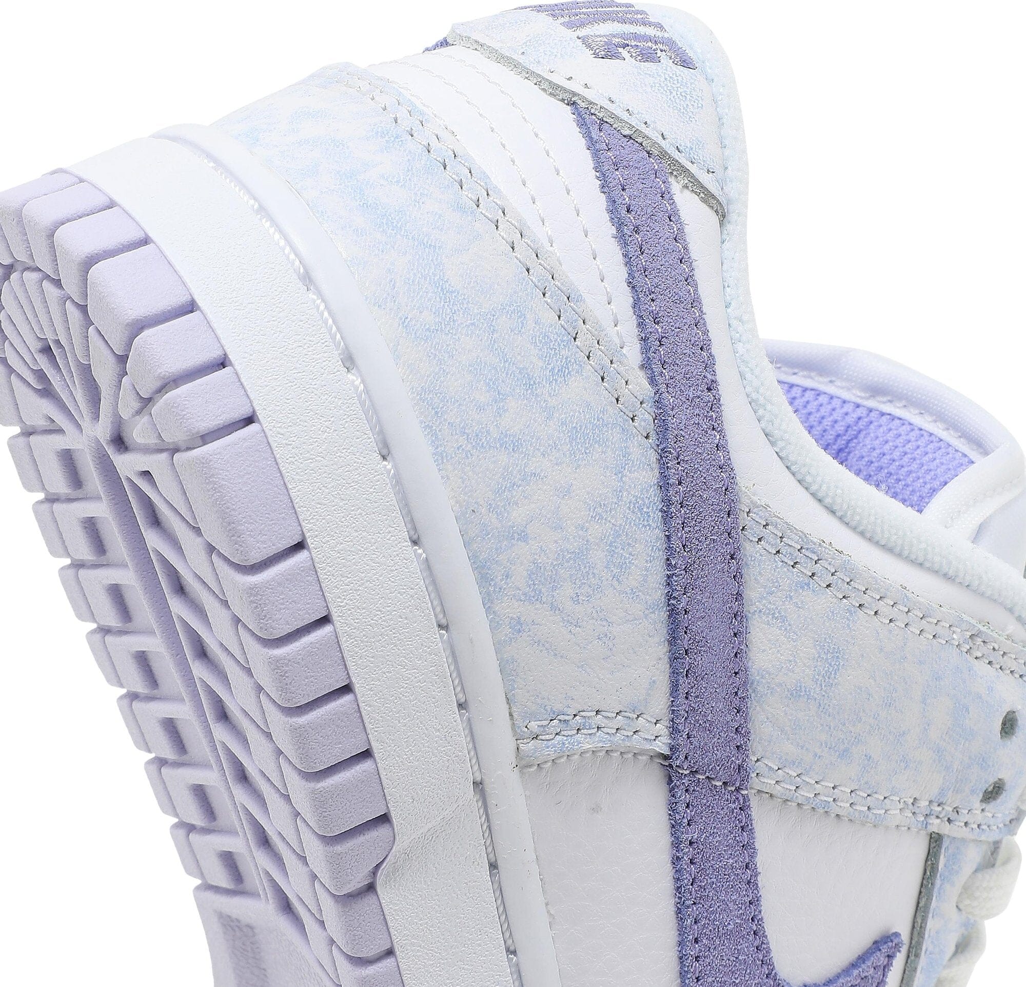 Wmns Dunk Low OG 'Purple Pulse' - Image 6