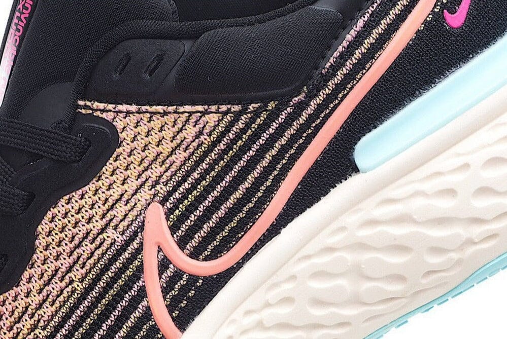 Nike ZoomX Invincible Run Flyknit - Image 5