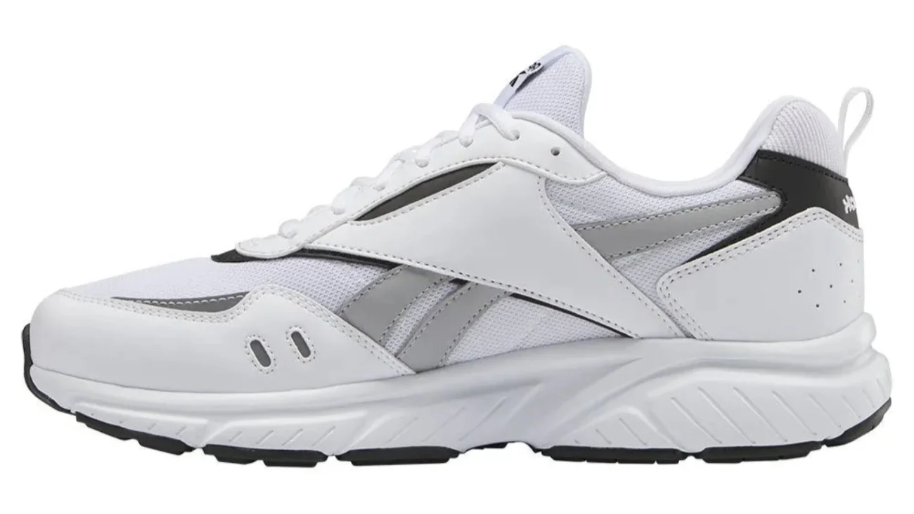 Reebok Classics Royal Hyperium 3 trainers - Image 3