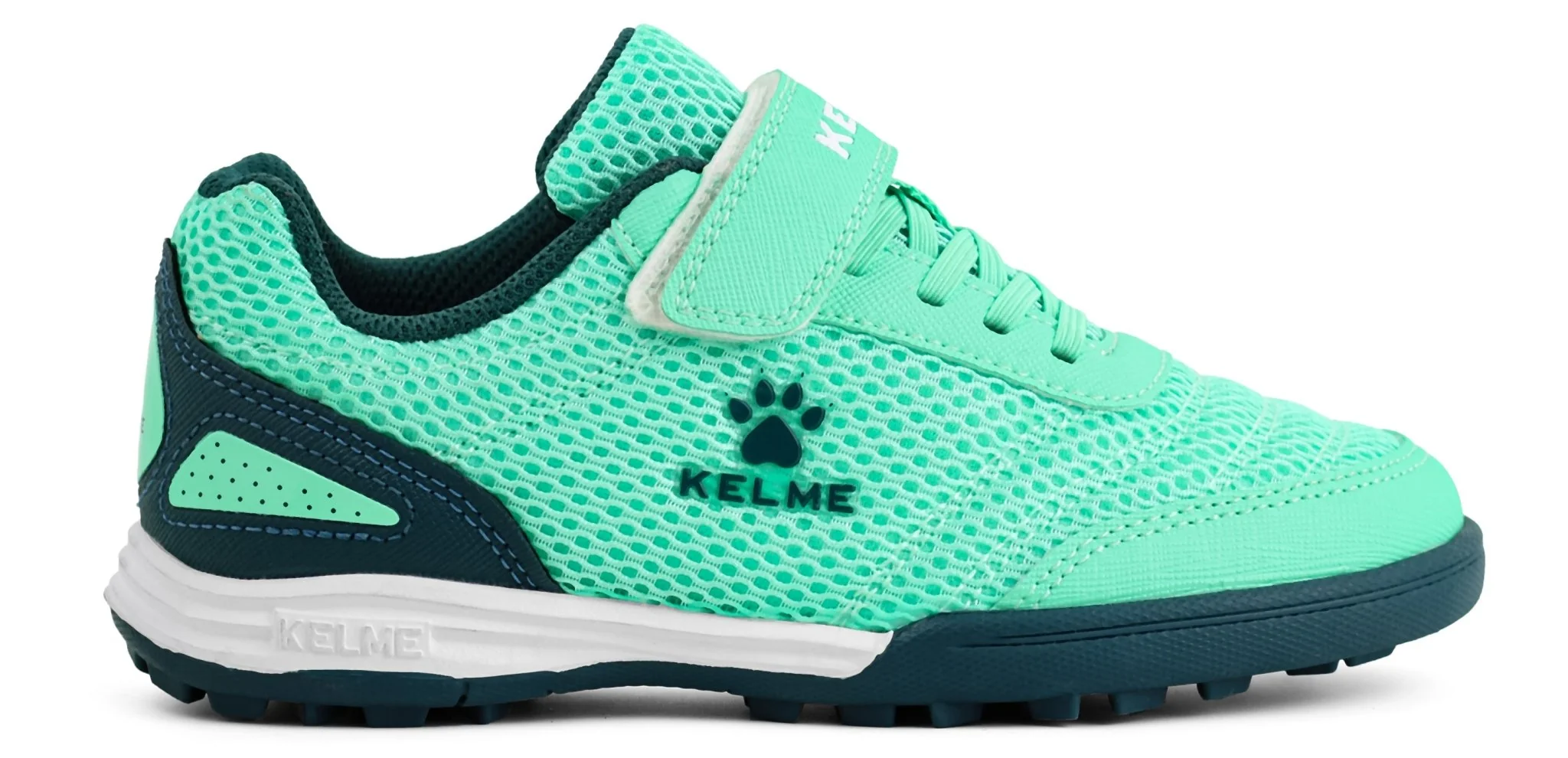 SOCCER KELME SHOSE
