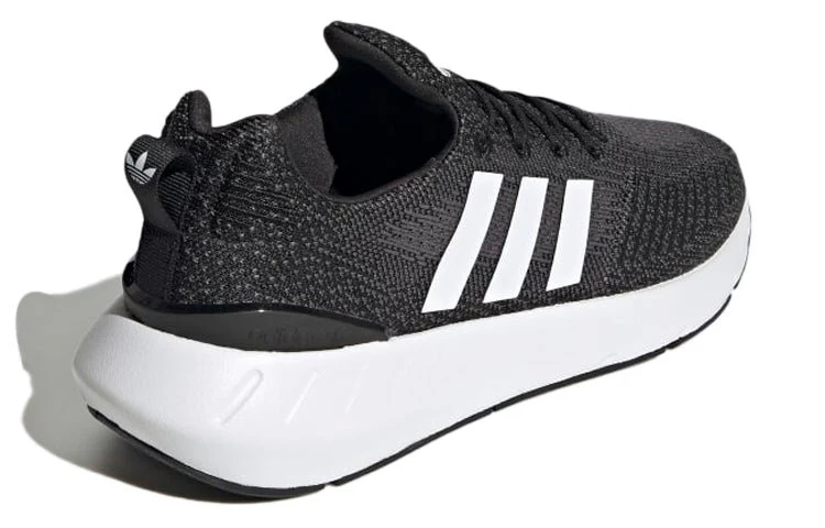 ADIDAS SWIFT RUN 22 SHOES - Image 4