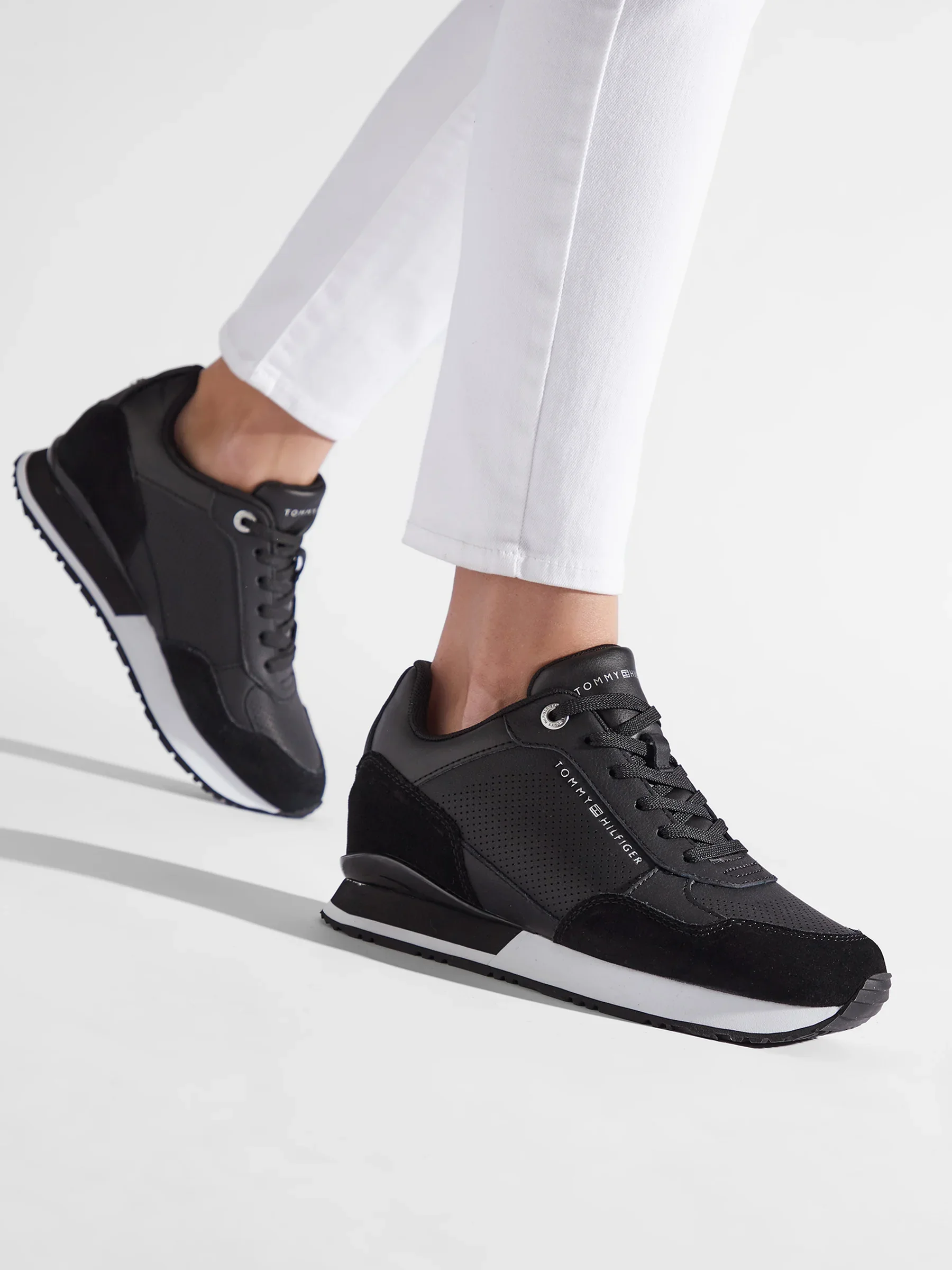 TOMMY HILFIGER Sneakers Leather Wedge - Image 6
