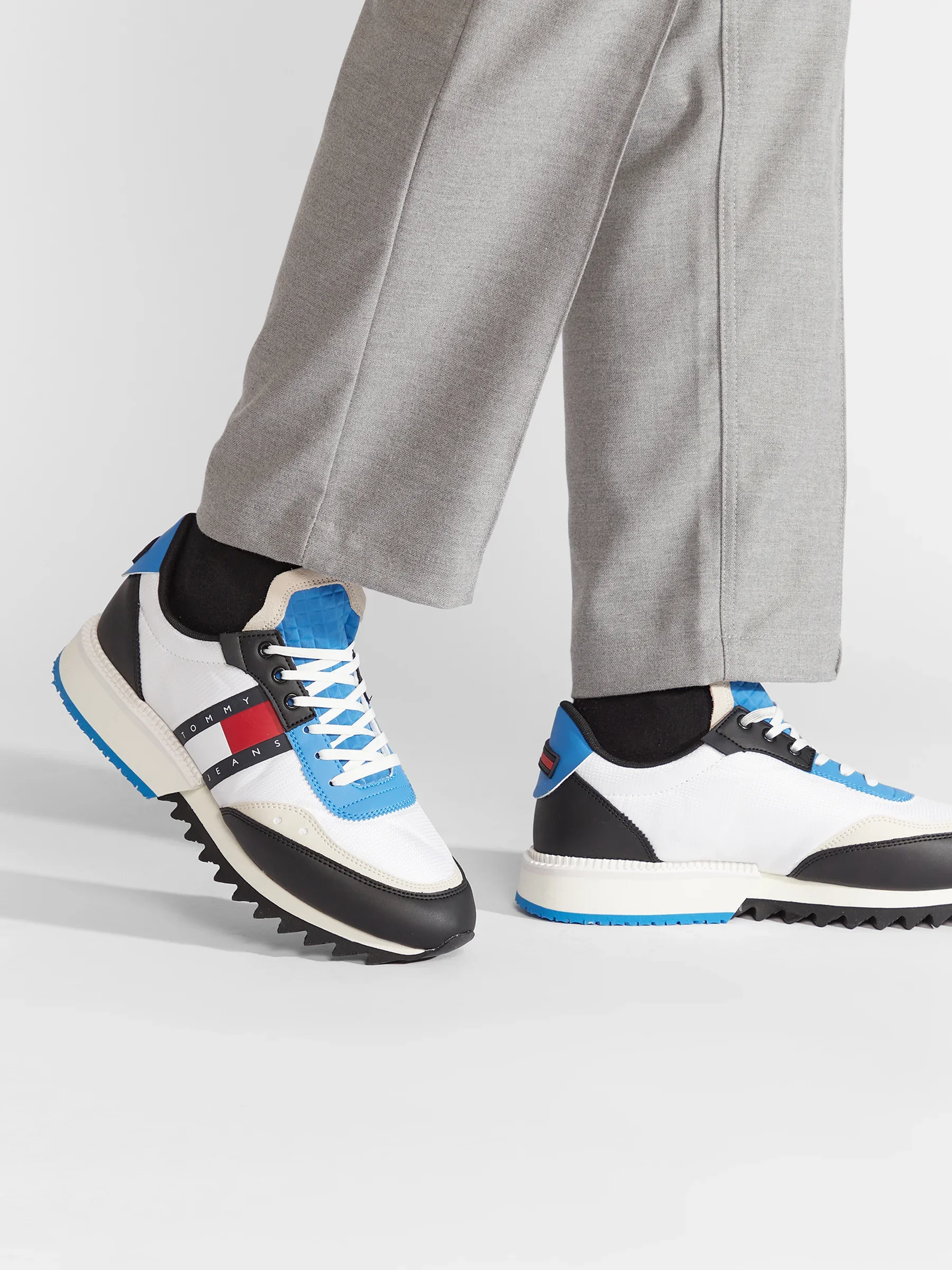 TOMMY HILFIGER Track Cleat Sneakers - Image 5