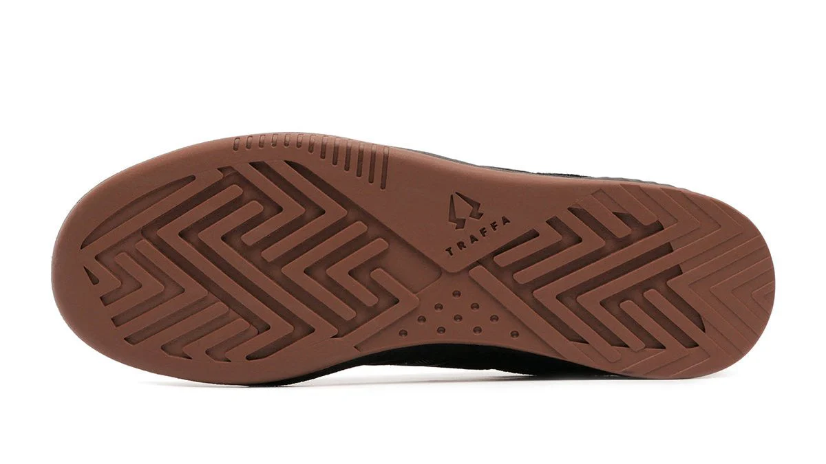 TRAFFA Artagar Sneakers - Image 6