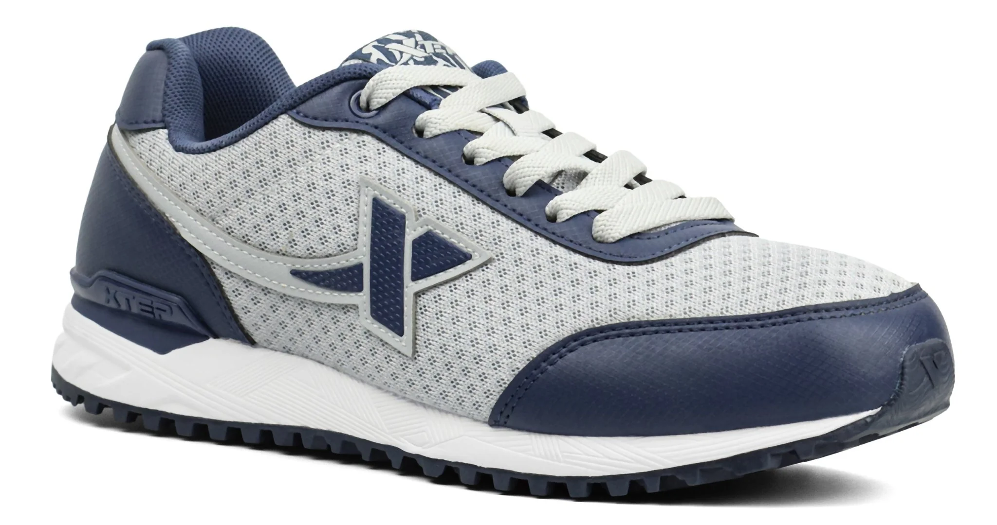 XTEP Ablooding Shoes - Image 2