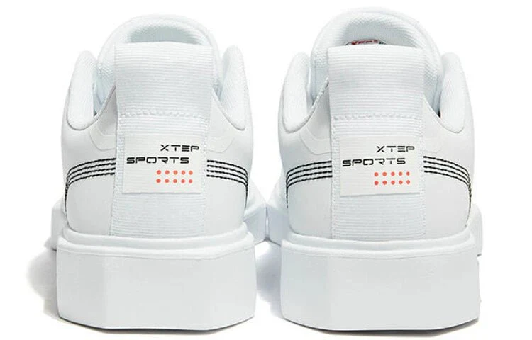 XTEP Low-Cut Men's Skateboarding Shoes - Image 3