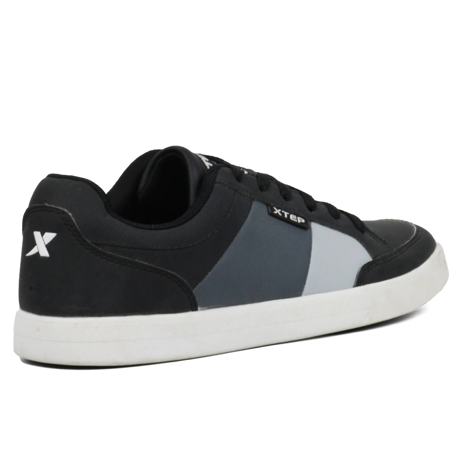 XTEP Low-Cut Men's Skateboarding Shoes BKGY - Image 3