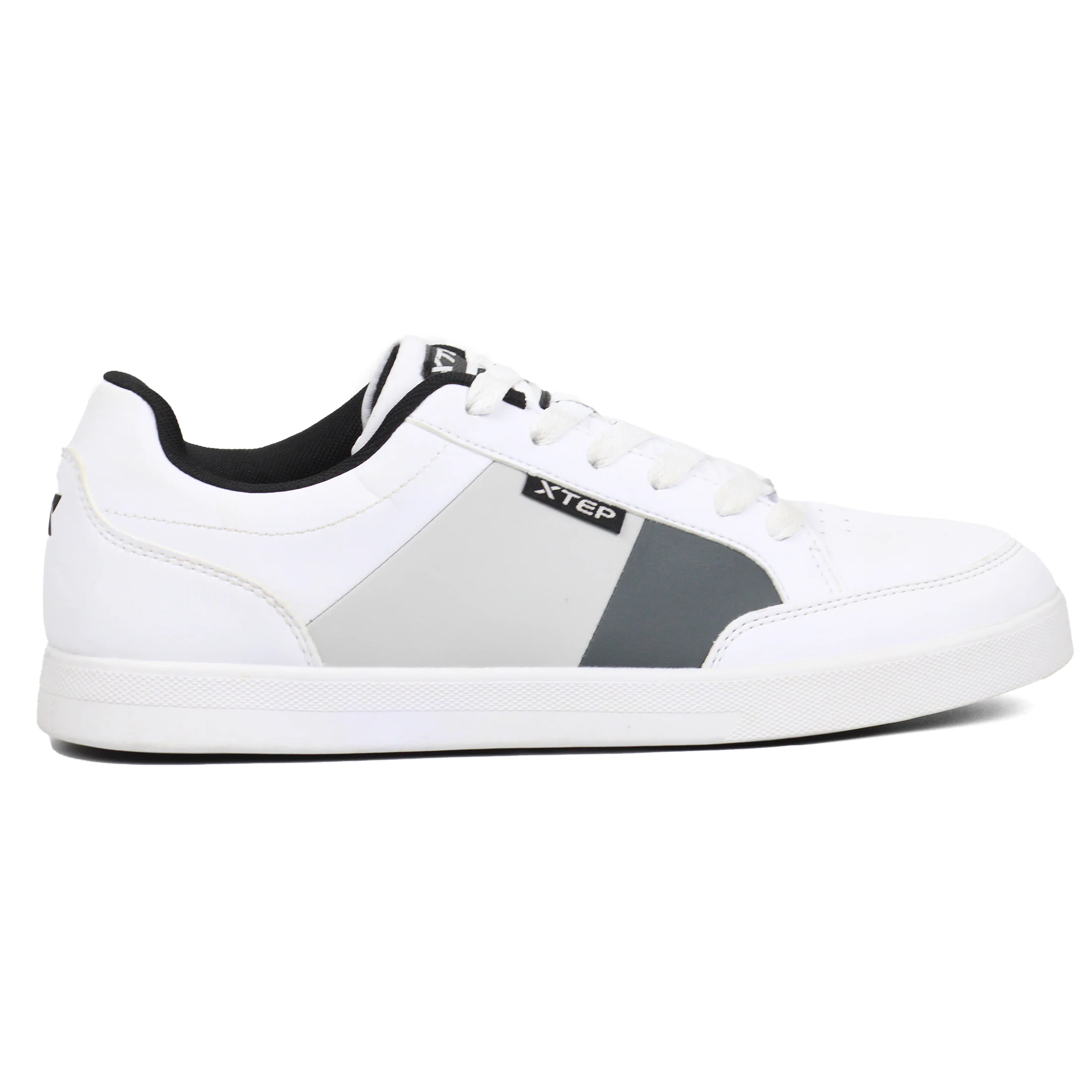 XTEP Low-Cut Skateboarding Shoes