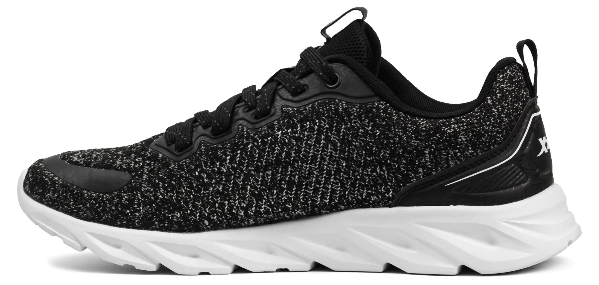 XTEP Textile Sneaker Sports Shoes - Image 3