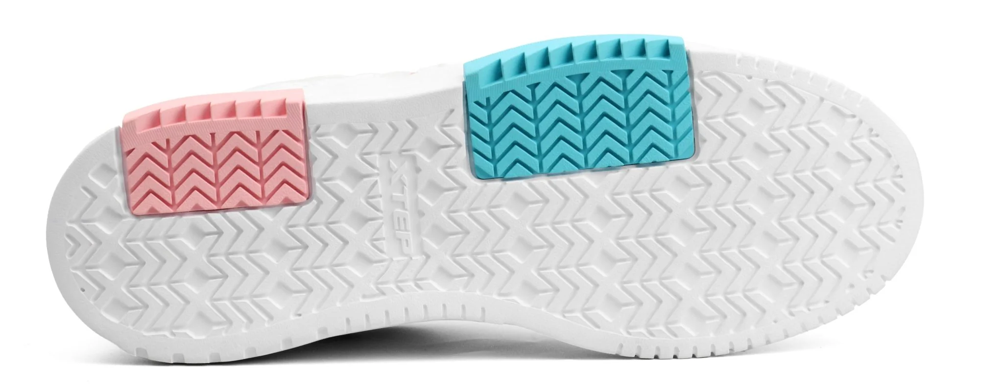 XTEP Women's Casual Sneakers Shoes - Image 4